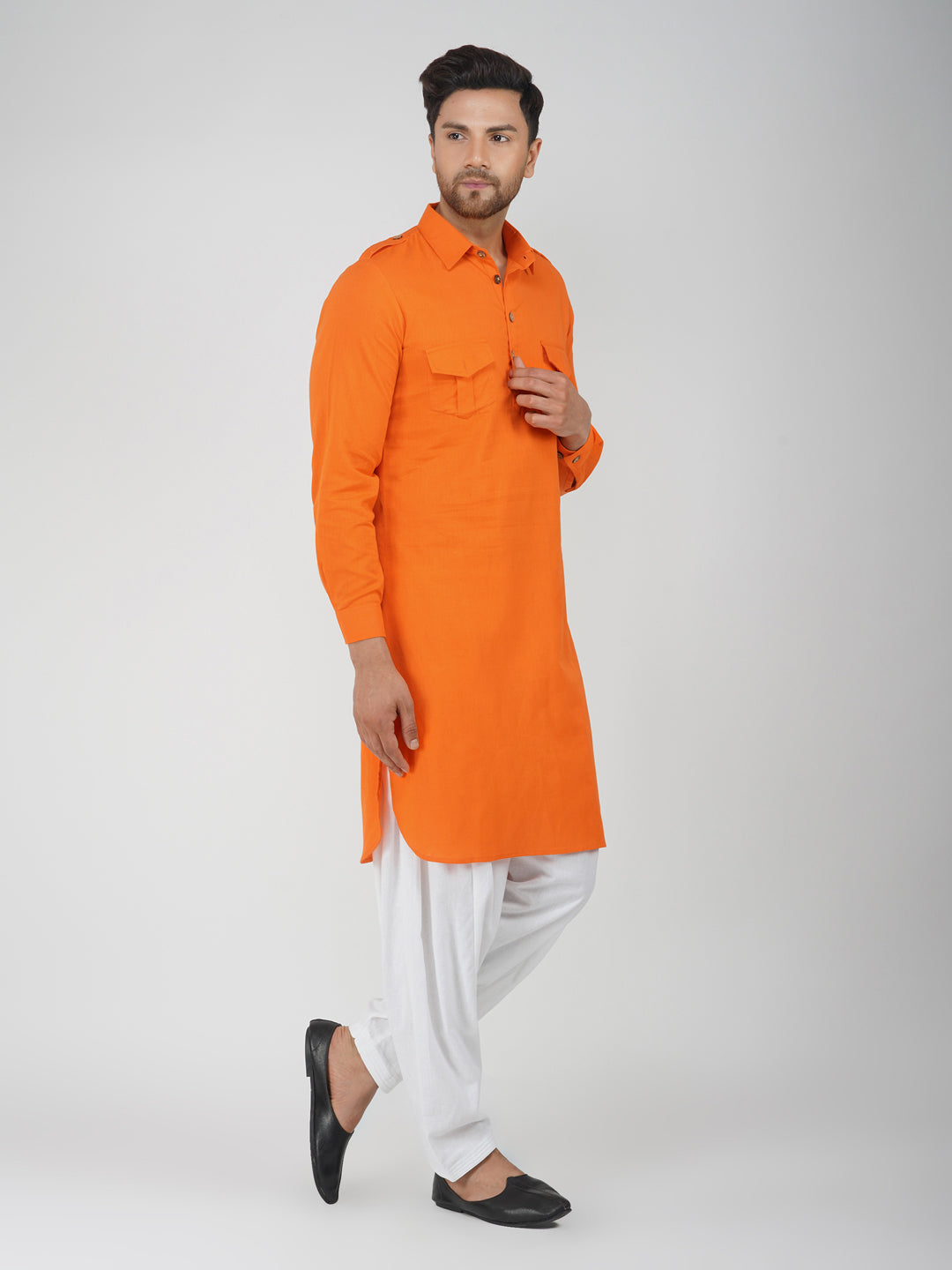 Pathani Bhgwa Kurta Pyjama Set